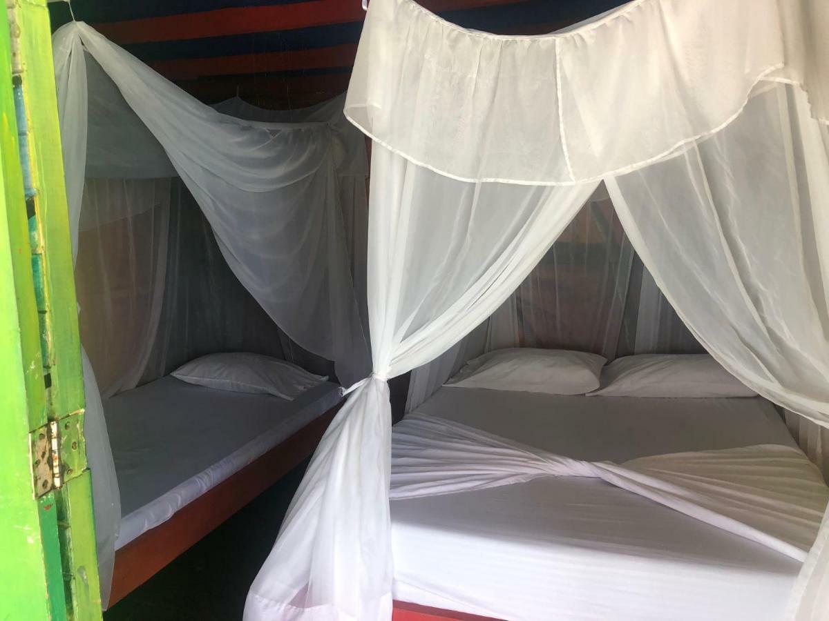 Princesa Del Mar Hotel Pendales Exterior photo